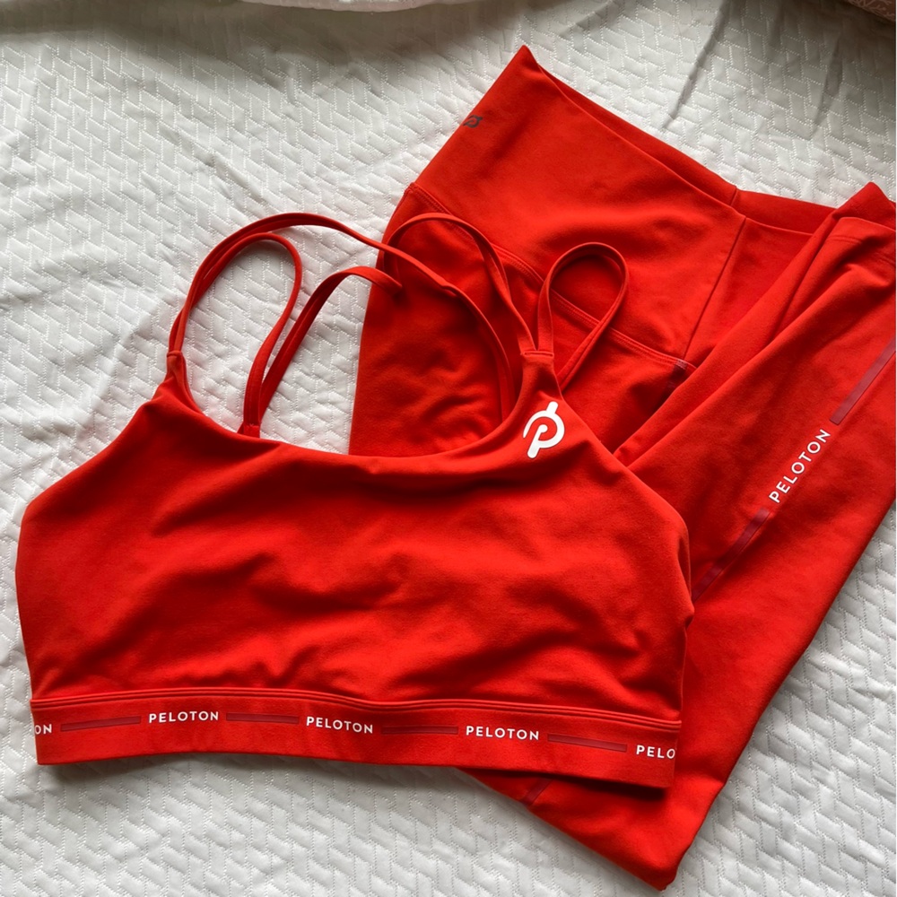 Peloton Cadent leggings and bra